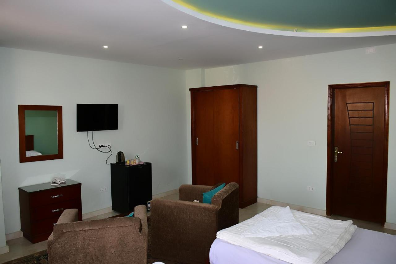 Grand Pyramids View Hotel Cairo Ngoại thất bức ảnh