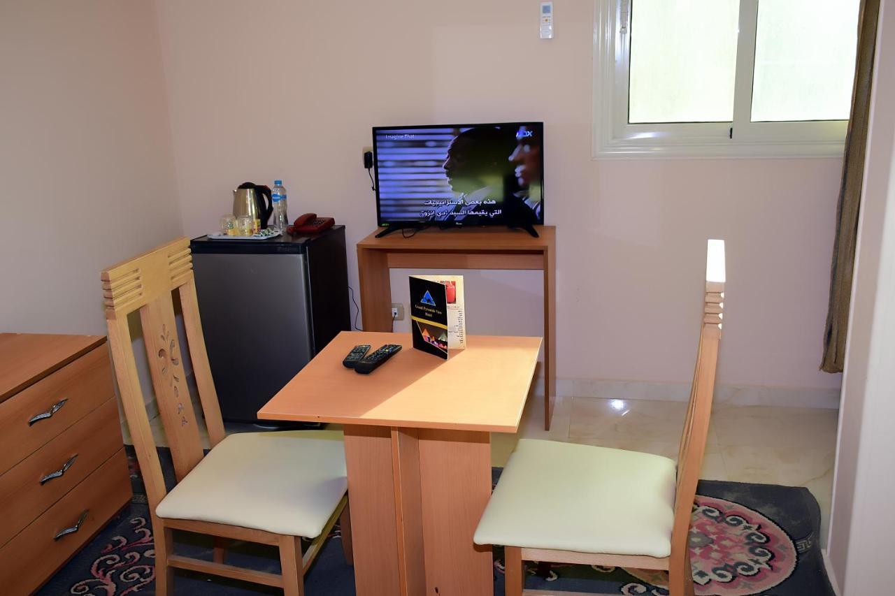 Grand Pyramids View Hotel Cairo Ngoại thất bức ảnh