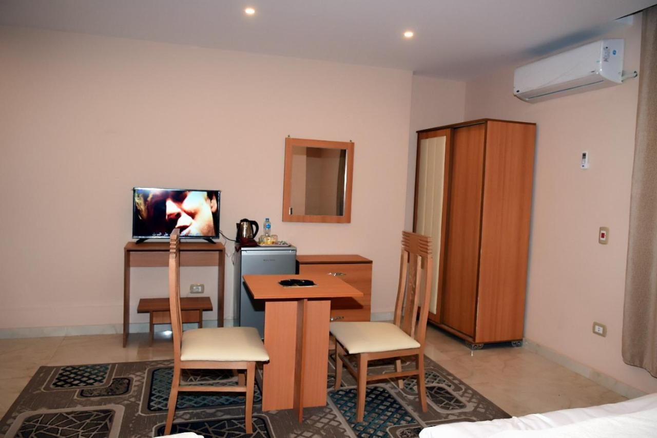 Grand Pyramids View Hotel Cairo Ngoại thất bức ảnh